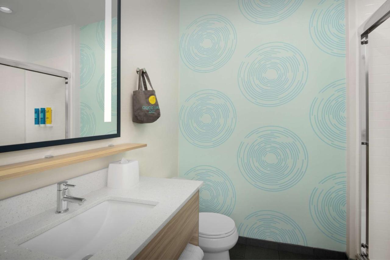 Tru By Hilton Dfw West Hotel North Richland Hills